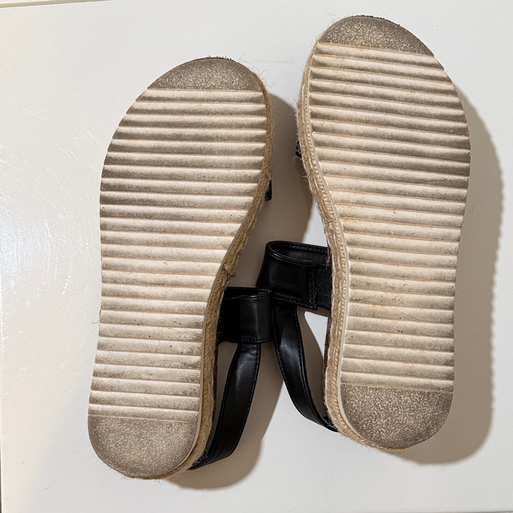 Madden Girl Black Espadrille Sandals size 8 - Picture 8 of 9
